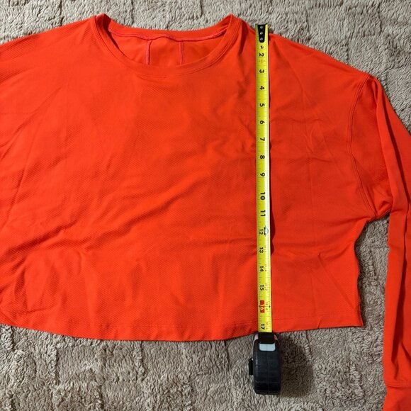 Like New Lululemon Muscle Love Long Sleeve Cropped Anti Stink Athletic Shirt L - Picture 4 of 8
